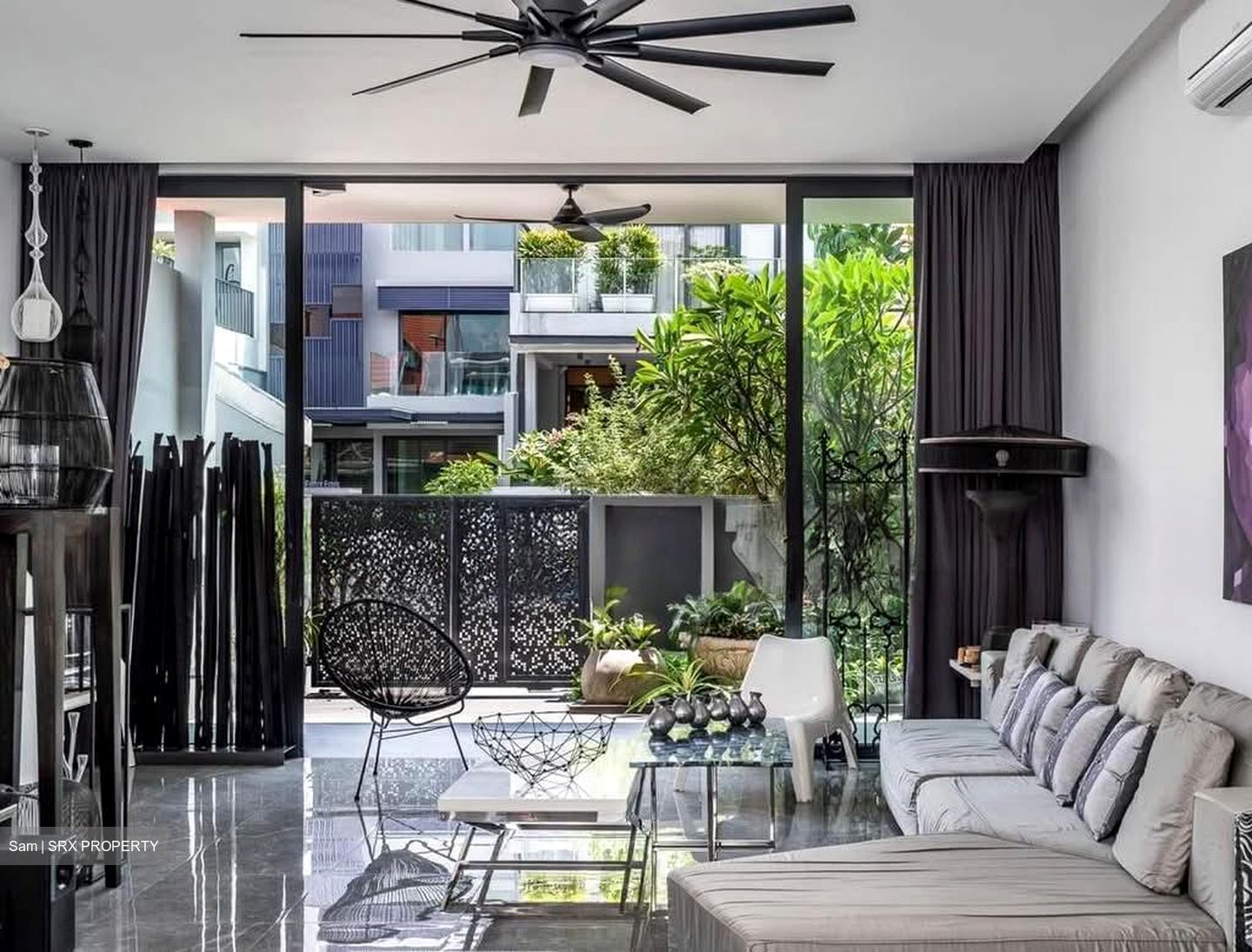 Opera Estate (D15), Terrace #532165361